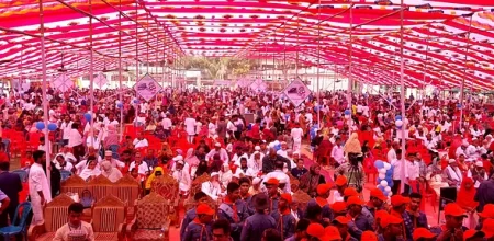 জমশেরপুর উচ্চ বিদ্যালয় শতবর্ষ উদযাপনের আয়োজনে গল্প-আড্ডায় উৎসবমুখর জমশেরপুর উচ্চ বিদ্যালয় শতবর্ষ উদযাপনের আয়োজনে গল্প-আড্ডায় উৎসবমুখর