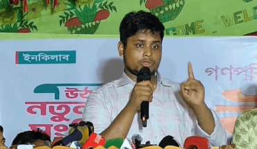 রুমিন উপহার পাঠিয়েছেন, জানালেন হাসনাত