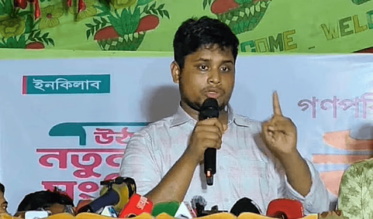 রুমিন উপহার পাঠিয়েছেন, জানালেন হাসনাত