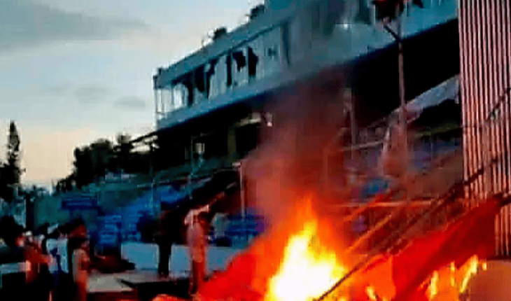কক্সবাজারে ডিসি গোল্ডকাপ ফুটবলে ফাইনাল ম্যাচ পণ্ড, ভাঙচুর-অগ্নিসংযোগ, আহত ৫০