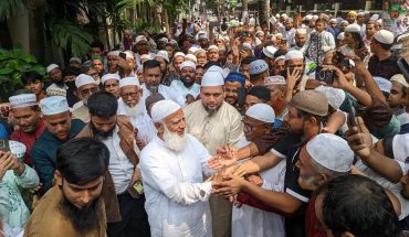 নির্বাচনি এলাকায় গণসংযোগে জামায়াত আমির, চাইলেন দোয়া