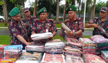 সীমান্তে প্রায় সাড়ে ৯ কোটি টাকার ভারতীয় পণ্য জব্দ