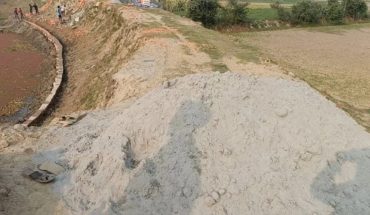 নিম্নমানের ইট ও বালু দিয়ে কোটি টাকার কাজ