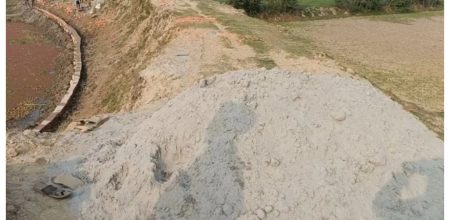 নিম্নমানের ইট ও বালু দিয়ে কোটি টাকার কাজ