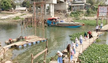তিতাসে সেতু নির্মাণ শেষ হয়নি চার বছরেও